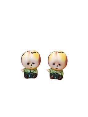 Vintage Anthropomorphic peach boys, Made in Japan shakers, kitschy LA souvenirs